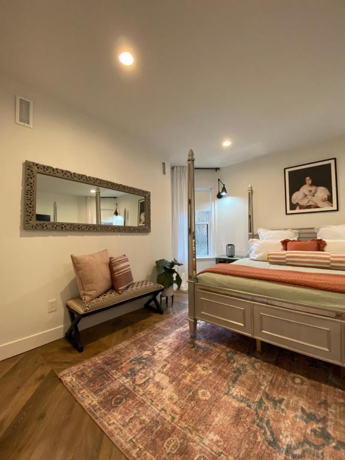 Newly Renovated Victorian Gem Perfect Space For Family Vacations! Pittsburgh Buitenkant foto